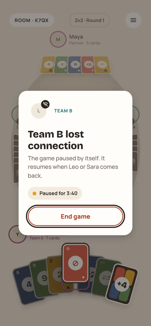Game paused because Team B lost connection, with an option to end the game